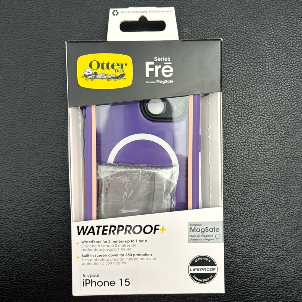 Otterbox Fre Series MagSafe iPhone 15 NIB